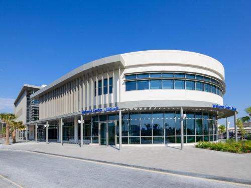 Friendly Transfer Credit Process Attracts Transfer Students to AUBH